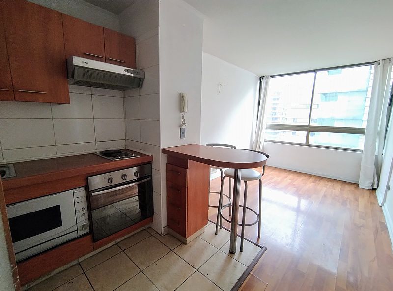 CATEDRAL CON ESTACIONAMIENTO