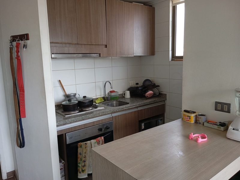 METRO U DE CHILE CON TERRAZA