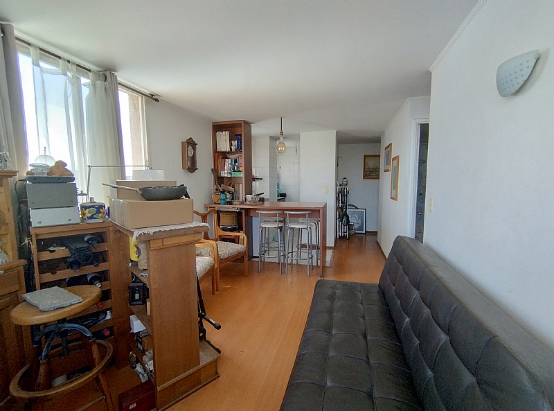 JULIO PRADO, CON EST Y BODEGA