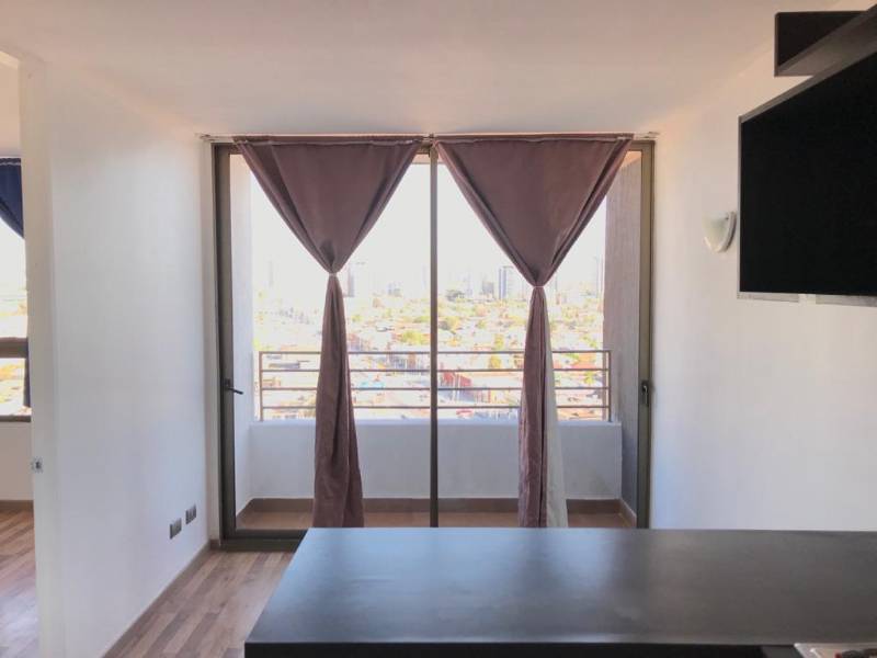 METRO PLAZA CHACABUCO