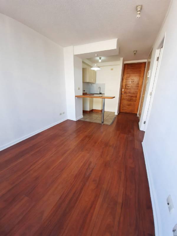 METRO ÑUBLE IMPECABLE