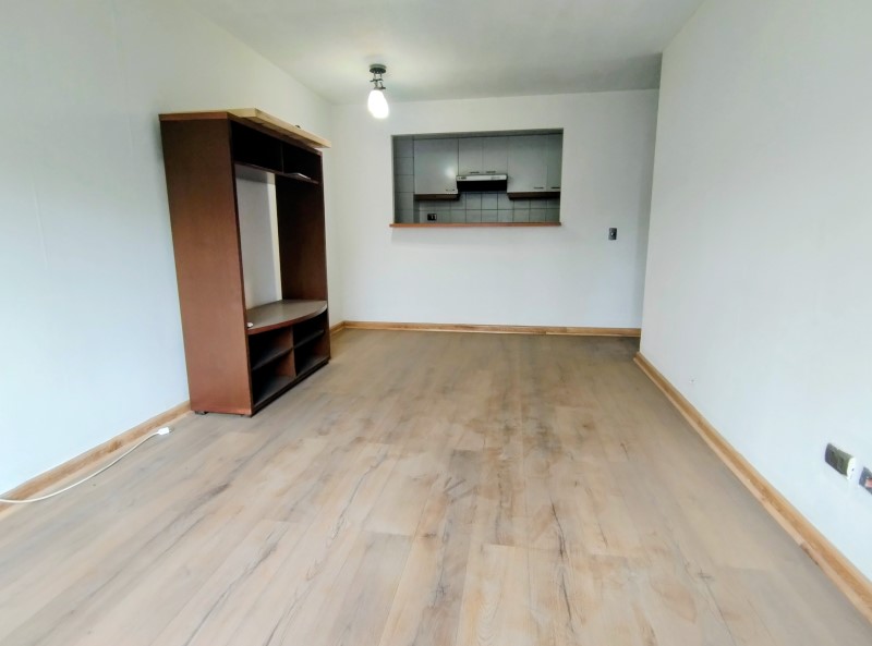 BEAUCHUEF, OPORTUNIDAD! CON TERRAZA.